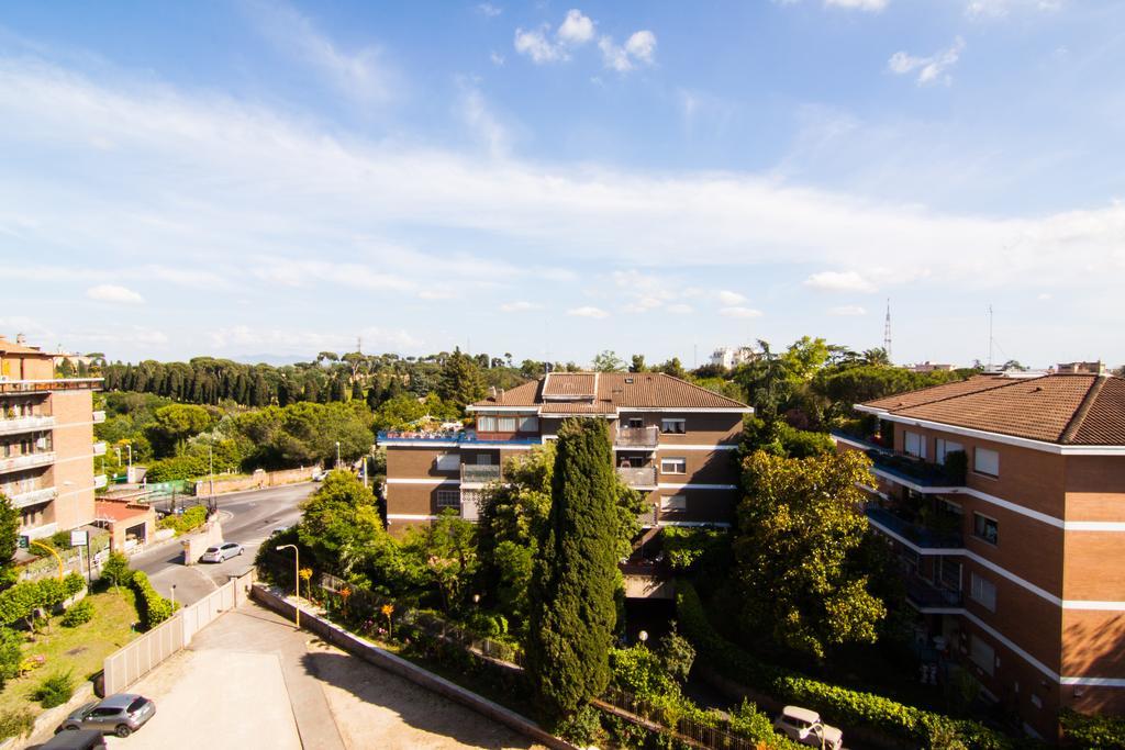 Ostello Villa Monte Mario Рим Экстерьер фото